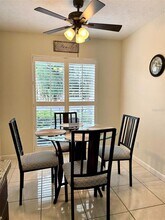 4409 Longmeadow in Sarasota, FL - Building Photo - Building Photo