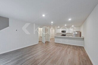 372 Ironwood Ct in Macon, GA - Foto de edificio - Building Photo