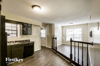 2984 Wood Thrush Dr in Memphis, TN - Foto de edificio - Building Photo