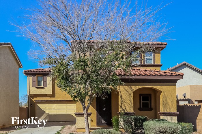8512 N 64th Ln in Glendale, AZ - Building Photo