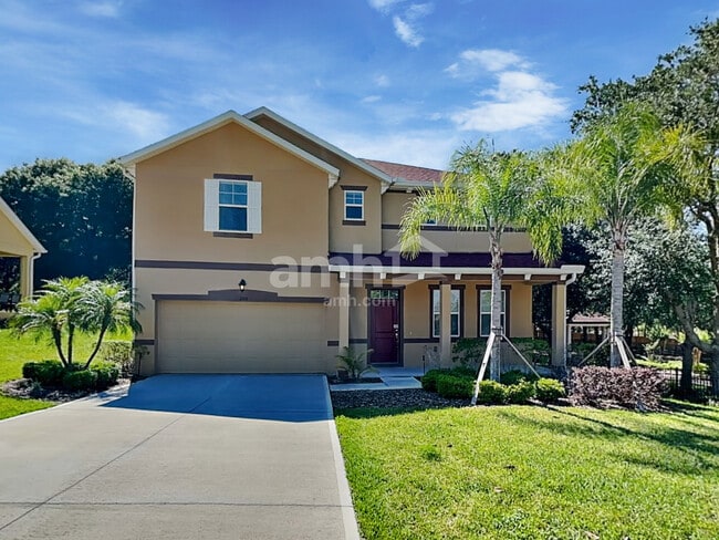 property at 205 Crestrun Loop