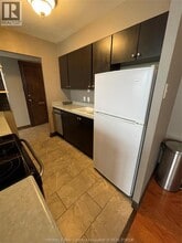 111 Riverside Dr E in Windsor, ON - Building Photo - Building Photo