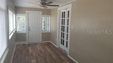 318 E Tarpon Ave in Tarpon Springs, FL - Building Photo - Building Photo