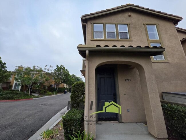 2295 Whistling Ln in Chula Vista, CA - Building Photo - Building Photo