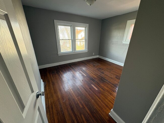 627-629-629 E Markison Ave in Columbus, OH - Building Photo - Building Photo