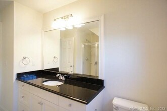 44 Stuart Ave in Norwalk, CT - Building Photo - Building Photo