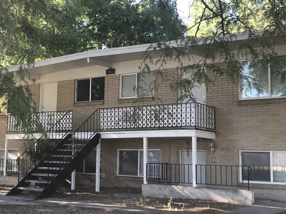165 W 250 N, Unit 4 plex 4 in Clearfield, UT - Building Photo