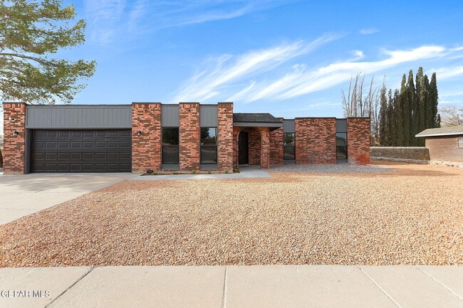 property at 17001 Darrington Rd