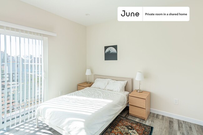 property at 634 N Boyle Ave