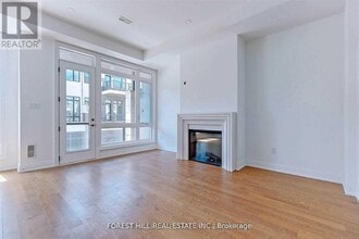 22 Banshee Ln in Richmond Hill, ON - Building Photo - Building Photo