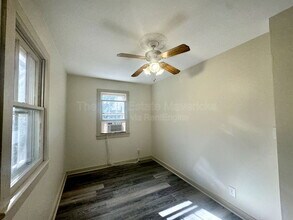 1820 Tunnel Blvd in Chattanooga, TN - Building Photo - Building Photo