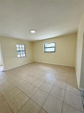 2139 Polk St in Hollywood, FL - Building Photo - Building Photo