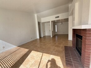 6725 Trammel Ct in Las Vegas, NV - Building Photo - Building Photo