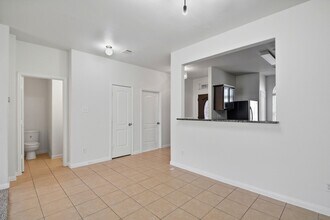 2006 Quiet Palm Ln in Rosenberg, TX - Building Photo - Building Photo