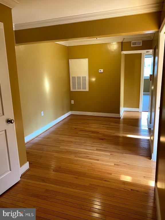 property at 2838 Hartford St SE