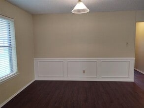 305 E Vine St in Keller, TX - Building Photo - Building Photo