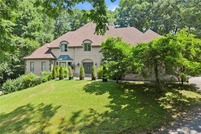 property at 5785 Northside Dr NW
