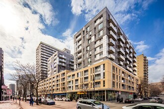 Le Seville Phase 3B in Montréal, QC - Building Photo - Building Photo