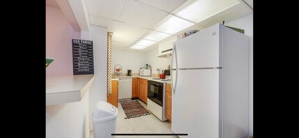 706 James Ridge Rd in Bowie, MD - Building Photo - Building Photo