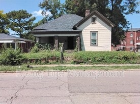 736 Jefferson Blvd in Birmingham, AL - Building Photo