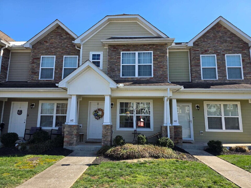 148 Cobblestone Pl Dr in Goodlettsville, TN - Building Photo
