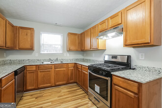 4125 Mission Way in Mcdonough, GA - Foto de edificio - Building Photo