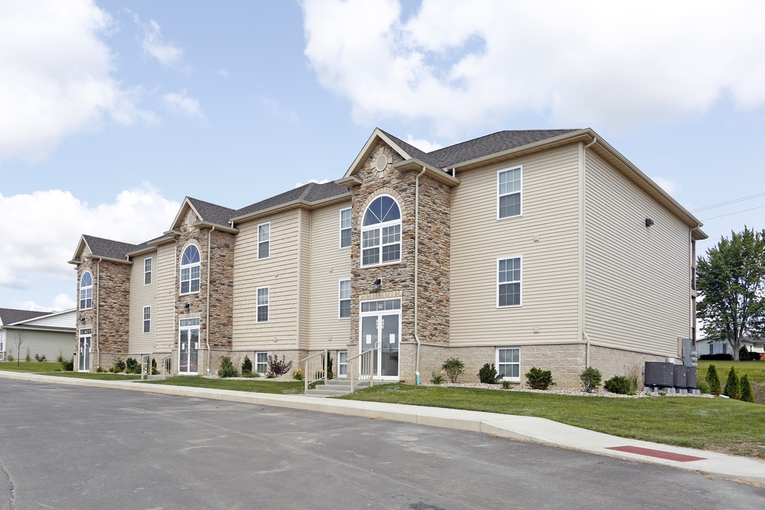 Quail Ridge Villas in Columbia City, IN - Foto de edificio