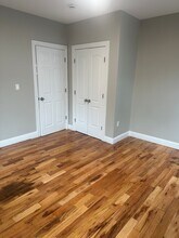 11 Abbotsford St, Unit 1 in Boston, MA - Foto de edificio - Building Photo