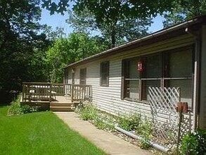 3565 Ridge Ln in Port Austin, MI - Building Photo - Building Photo