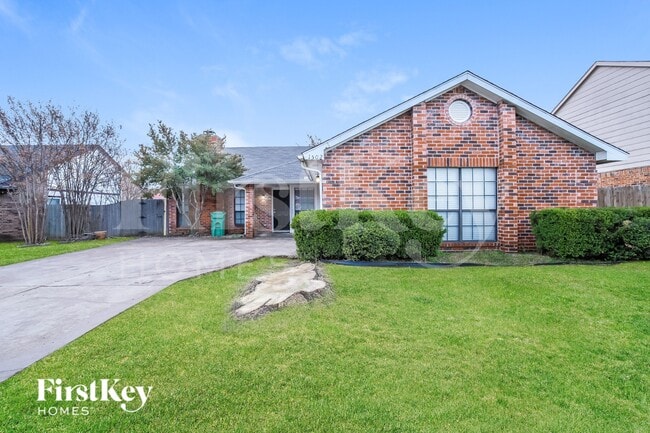 property at 1502 Barbara Ln