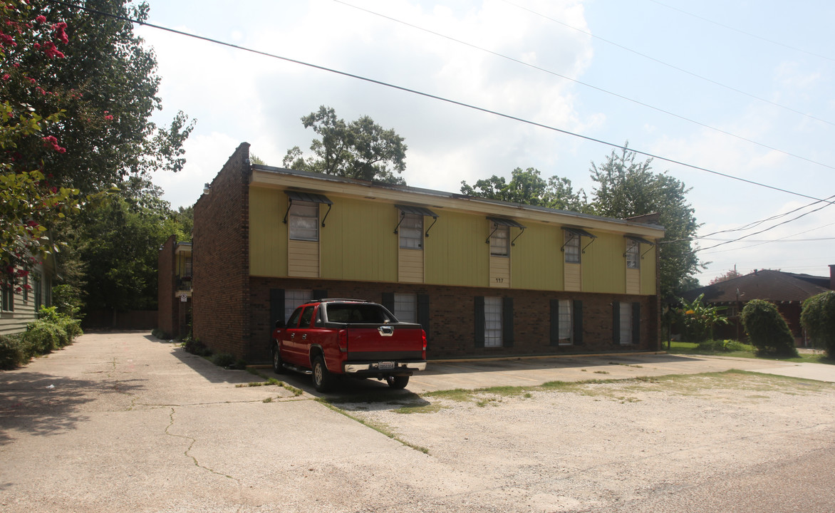 447 Steele Blvd in Baton Rouge, LA - Building Photo