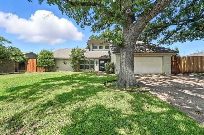 property at 1903 Reverchon Dr