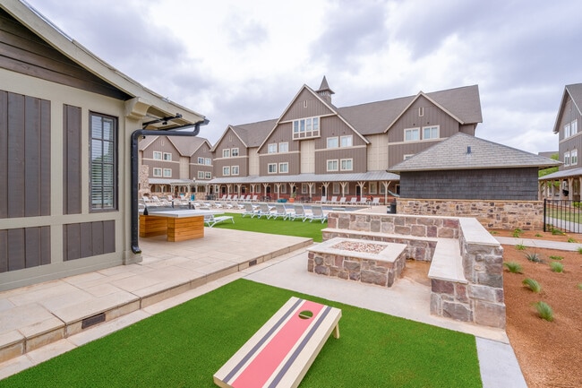 The Collective at Lubbock in Lubbock, TX - Foto de edificio - Building Photo