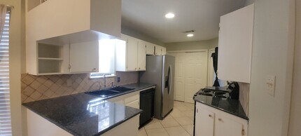 3460 Bayou Crossing Dr in Shreveport, LA - Building Photo - Building Photo
