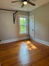 152 Hemlock St, Unit Apt 2 in New Bedford, MA - Building Photo - Building Photo