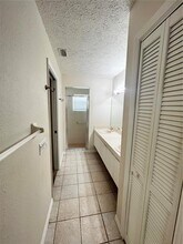 8642 Cypress Lakes Blvd in New Port Richey, FL - Building Photo - Building Photo
