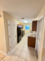 4509 Wimbleton Ct in Tallahassee, FL - Building Photo - Building Photo