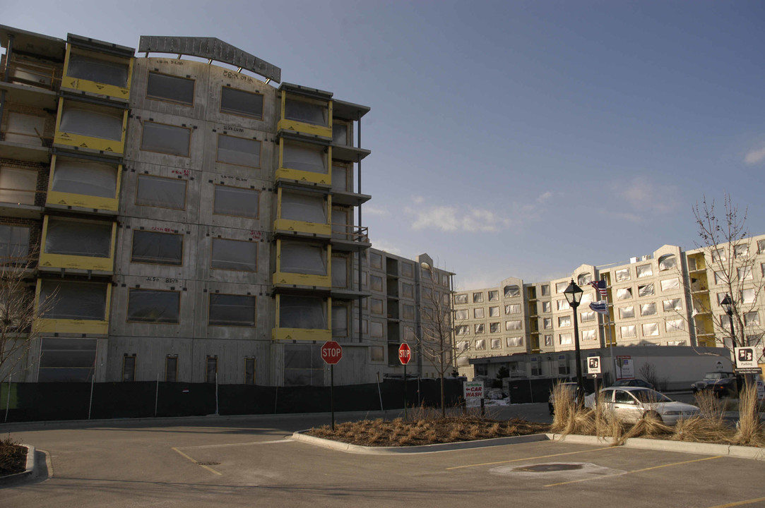 Siena at Old Orchard in Skokie, IL - Building Photo