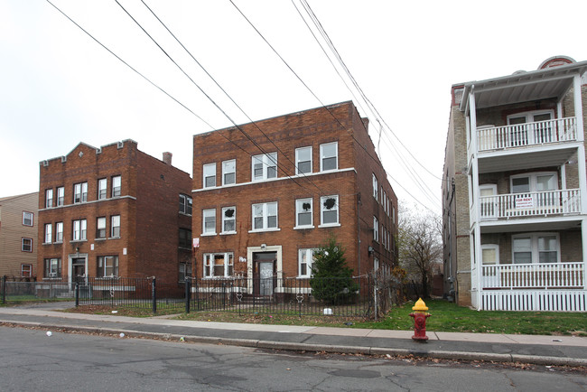 9-11 Acton St in Hartford, CT - Foto de edificio - Building Photo