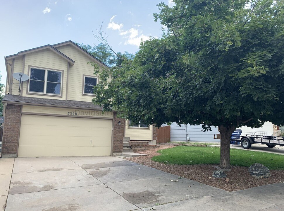 3320 Richmond Dr in Colorado Springs, CO - Building Photo