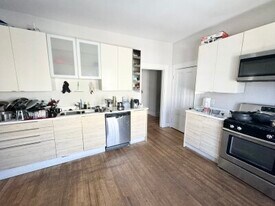 158 Boston St, Unit 2 in Boston, MA - Building Photo