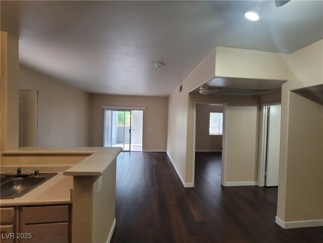 property at 2615 W Gary Ave