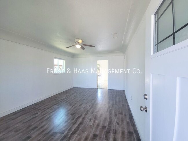 12 53rd St in Long Beach, CA - Building Photo - Building Photo
