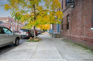 903 Saratoga Ave in Brooklyn, NY - Foto de edificio - Building Photo