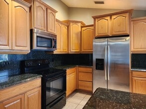 2153 Royal Poinciana Blvd in Melbourne, FL - Building Photo - Building Photo