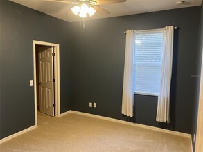 105 E Blue Water Edge Dr in Eustis, FL - Building Photo - Building Photo