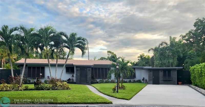 108 NE 26th Dr in Wilton Manors, FL - Building Photo