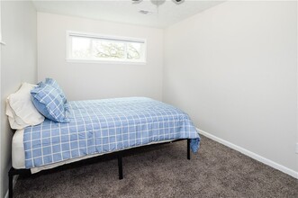 3503 Broad Oak Cir, Unit 061 in Bryan, TX - Building Photo - Building Photo