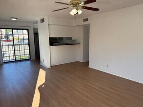 3228 Honolulu Ave in Glendale, CA - Building Photo - Building Photo