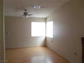 2358 Sabroso St in Las Vegas, NV - Building Photo - Building Photo